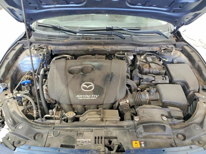 2018 MAZDA 3 TOURING 11
