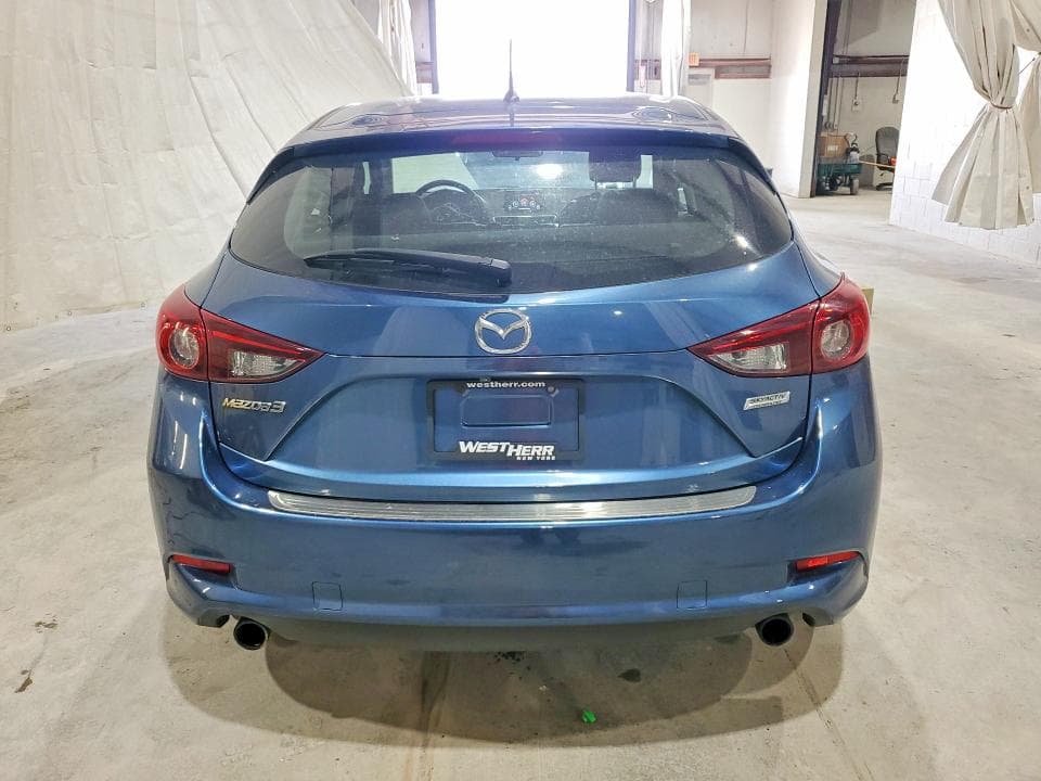 2018 MAZDA 3 TOURING 6