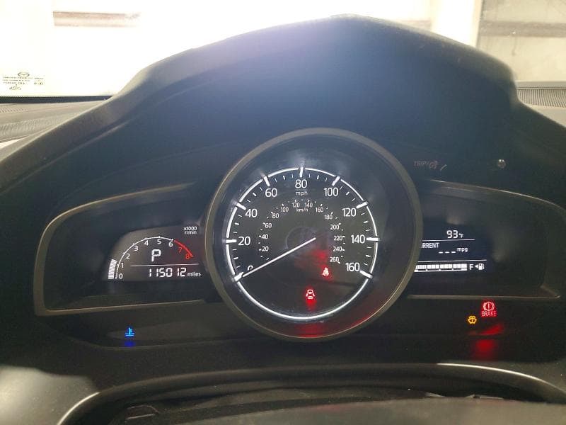 2018 MAZDA 3 TOURING 9