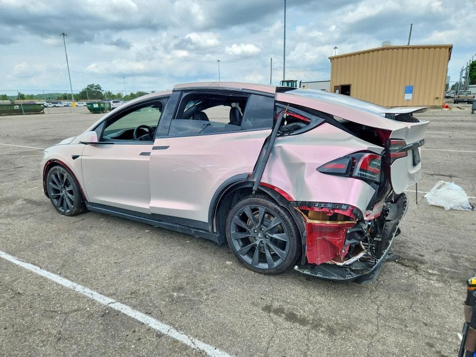 2023 TESLA MODEL X 2