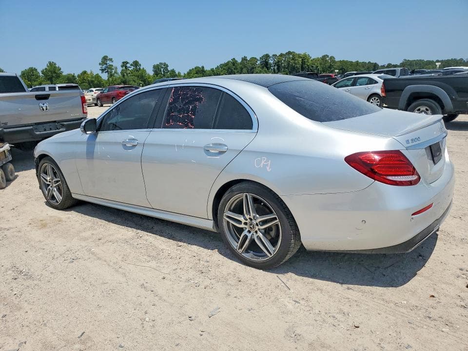 2018 MERCEDES-BENZ E 300 2
