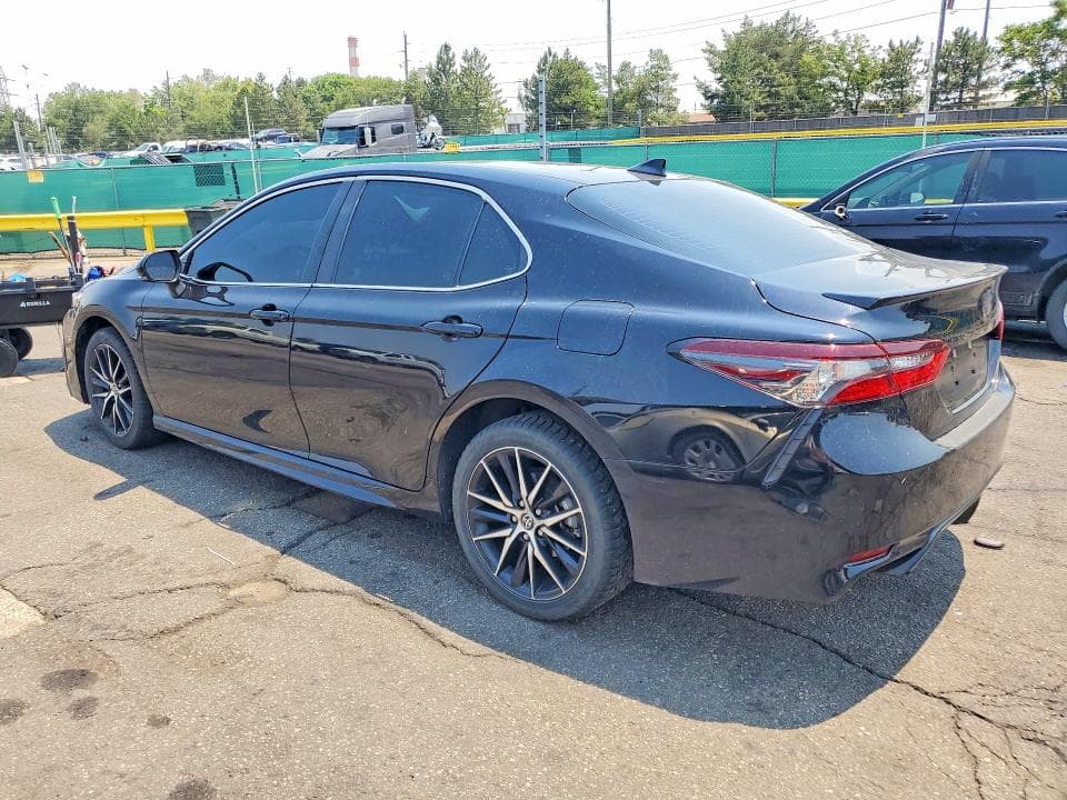 2023 TOYOTA CAMRY SE 2