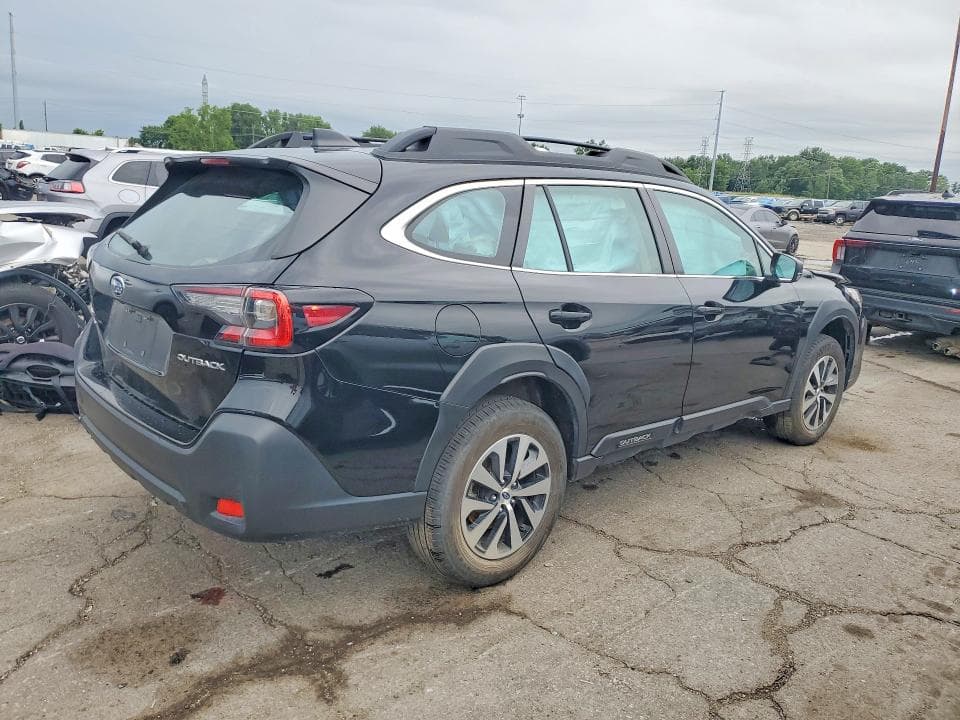 2024 SUBARU OUTBACK 3