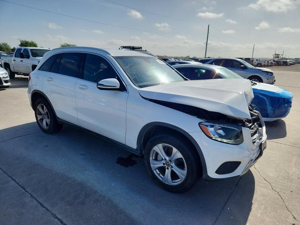2018 MERCEDES-BENZ GLC 300 4