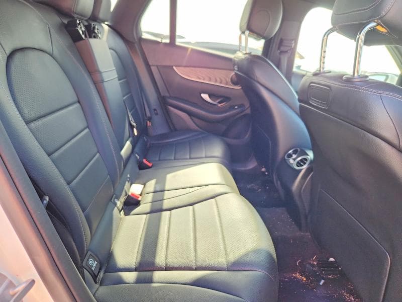 2018 MERCEDES-BENZ GLC 300 10