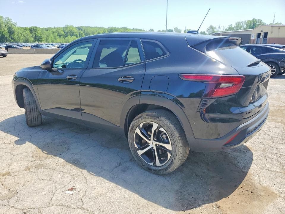 2024 CHEVROLET TRAX 1RS 2