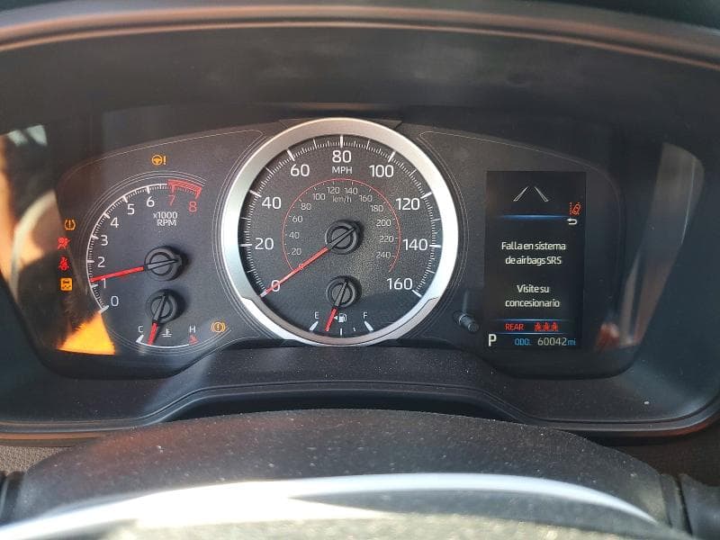2020 TOYOTA COROLLA SE 9