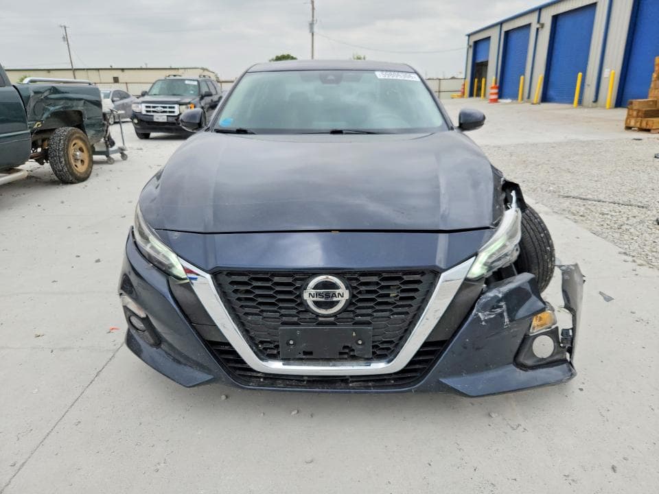 2020 NISSAN ALTIMA SV SV 5