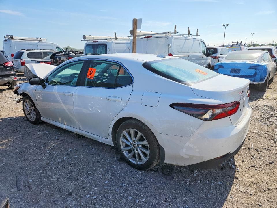 2023 TOYOTA CAMRY LE 2