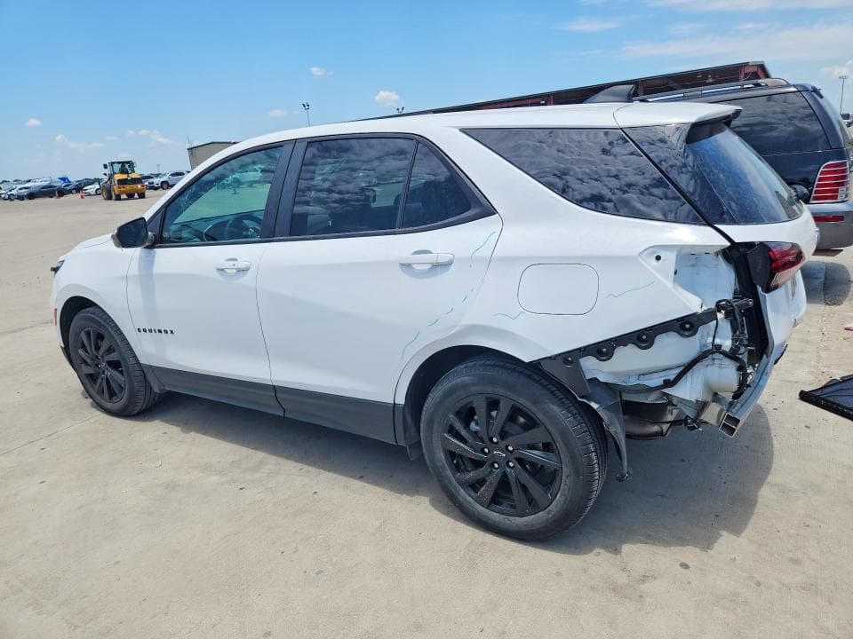 2024 CHEVROLET EQUINOX LS 2