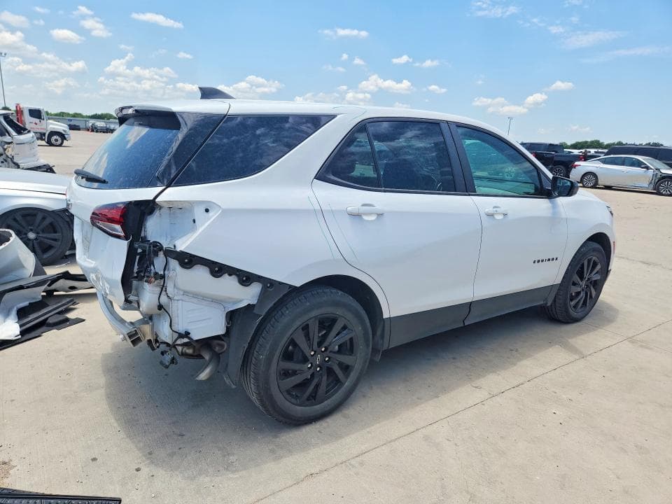 2024 CHEVROLET EQUINOX LS 3