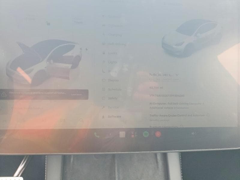 2023 TESLA MODEL Y 9
