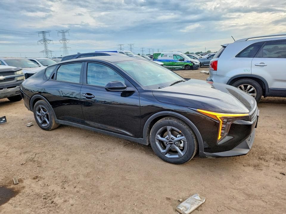 2025 KIA K4 LXS 4