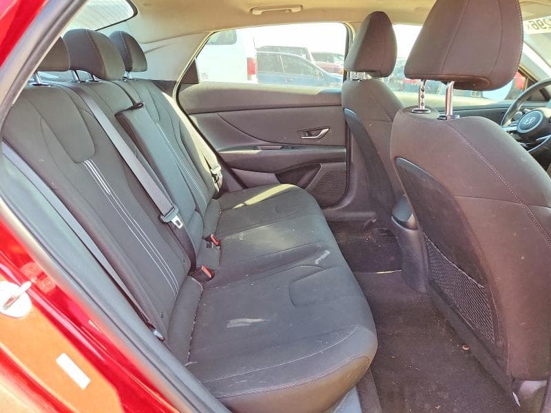 2021 HYUNDAI ELANTRA SEL 10
