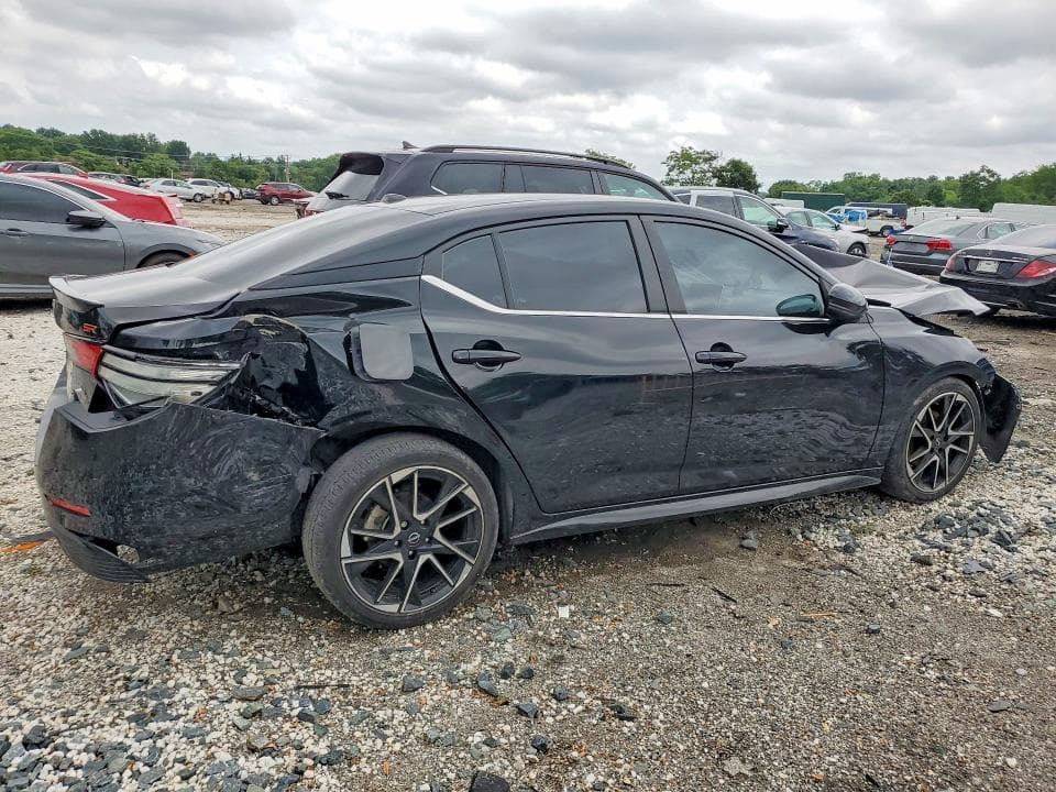 2024 NISSAN SENTRA SR 3