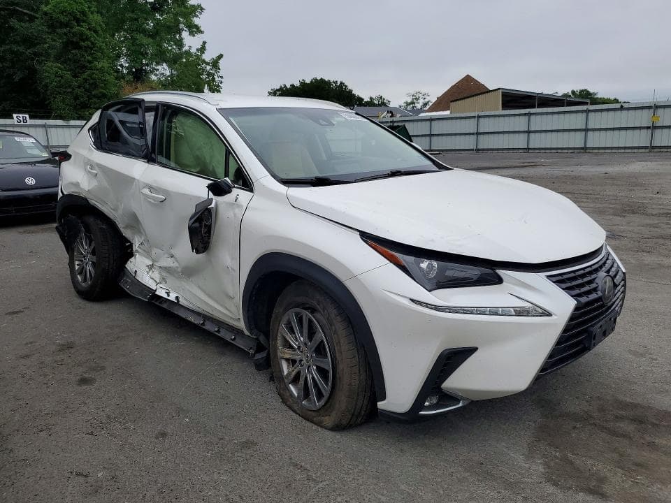 2018 LEXUS NX 300 BASE 4