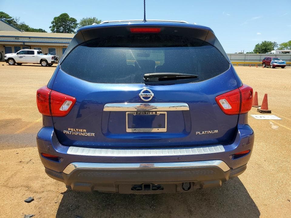 2017 NISSAN PATHFINDER PLATINUM 6