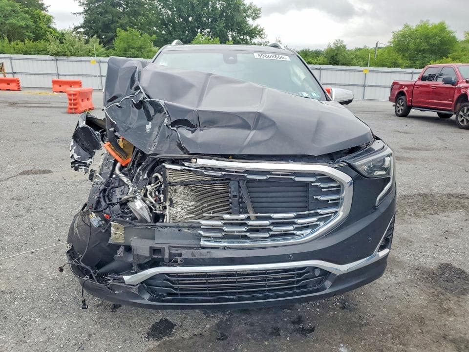 2019 GMC TERRAIN DENALI 5