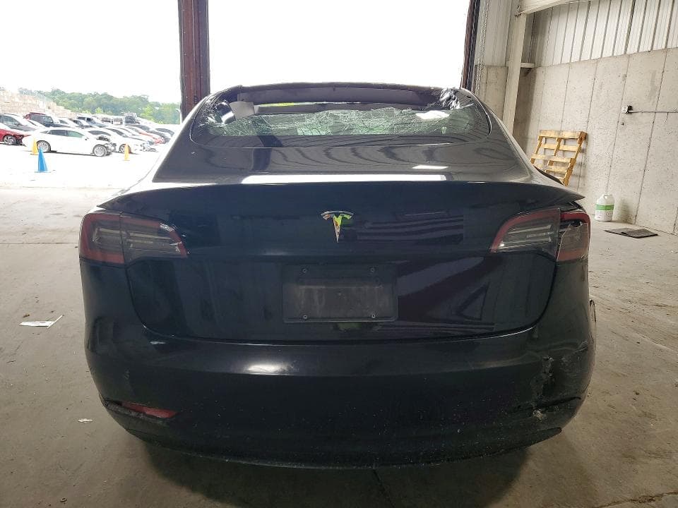 2023 TESLA MODEL 3 6