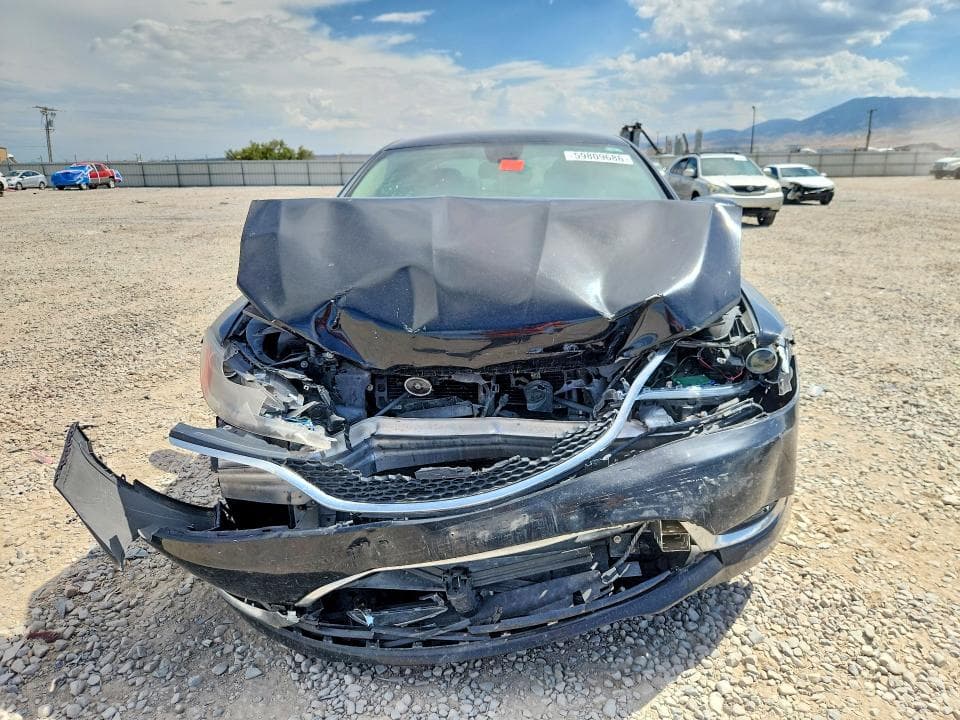 2016 CHRYSLER 200 LIMITED 5