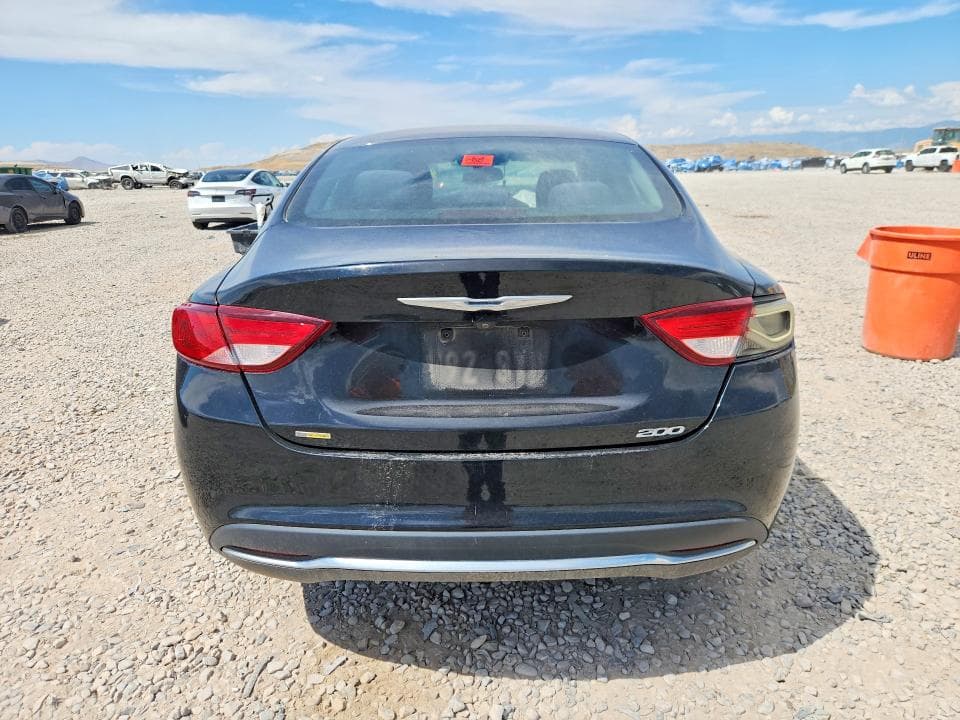 2016 CHRYSLER 200 LIMITED 6