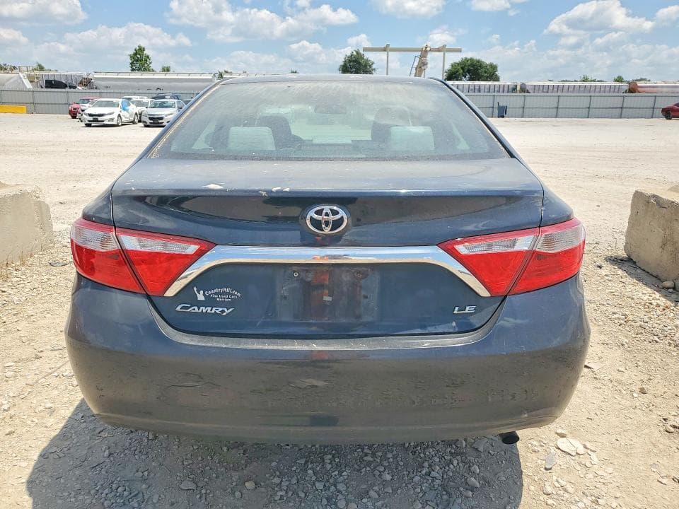 2017 TOYOTA CAMRY LE 6