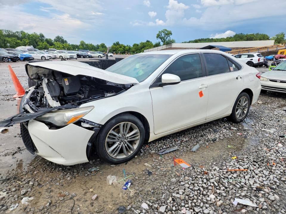 2017 TOYOTA CAMRY SE SE - 1