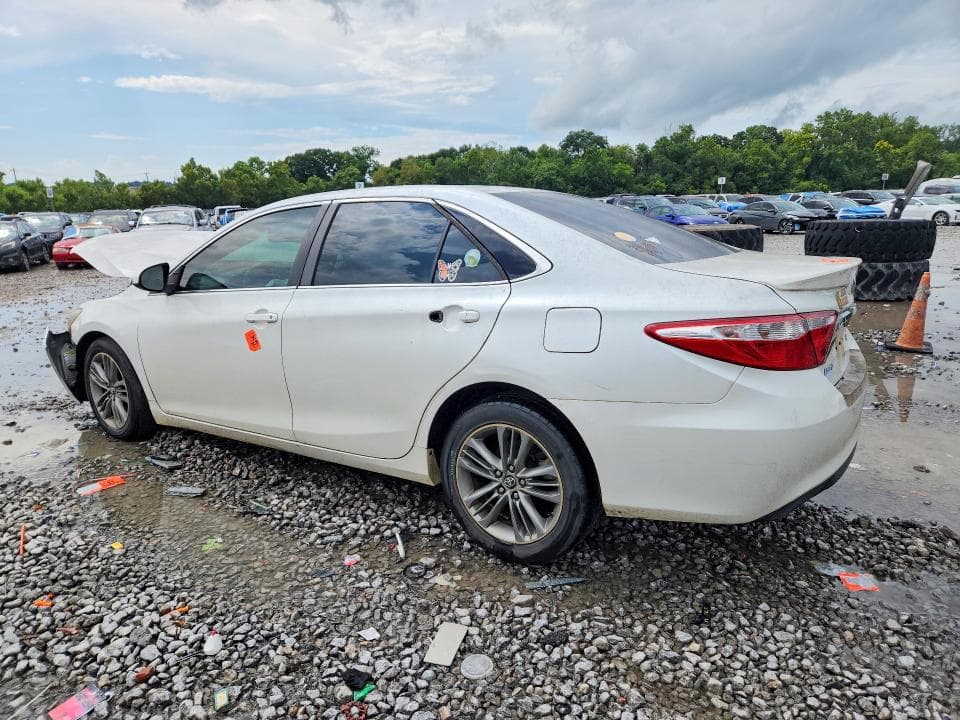 2017 TOYOTA CAMRY SE SE 2