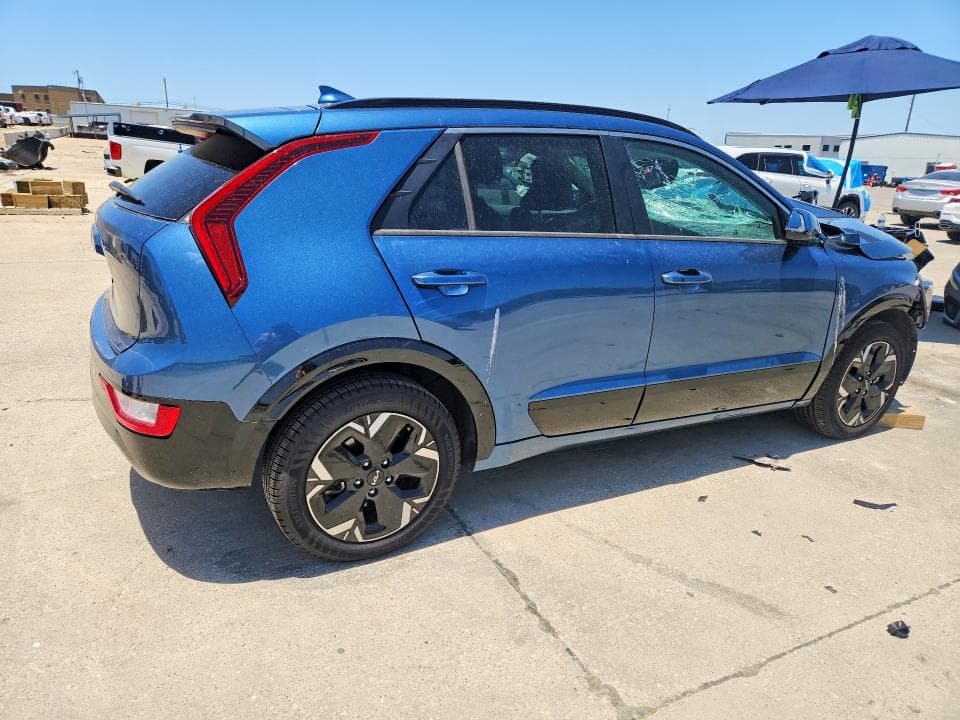 2023 KIA NIRO WIND 3