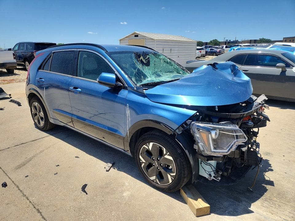 2023 KIA NIRO WIND 4