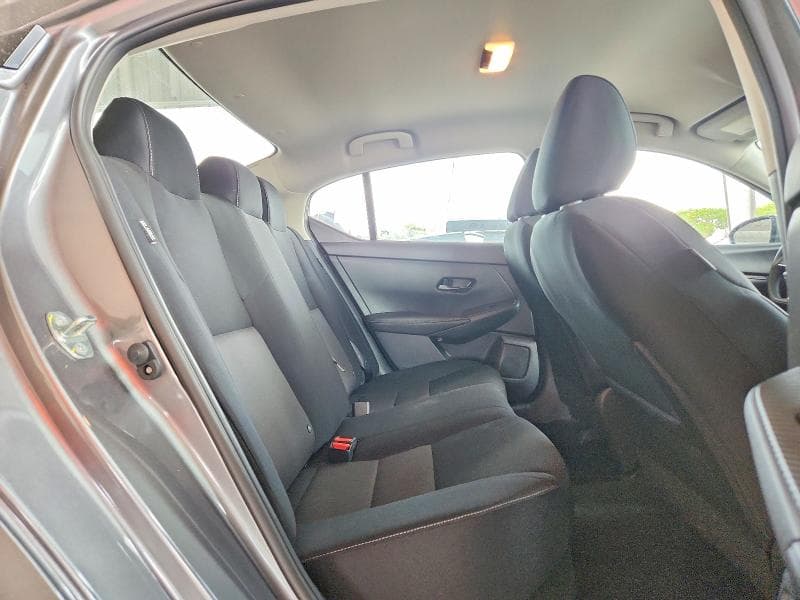 2025 NISSAN SENTRA SV 10