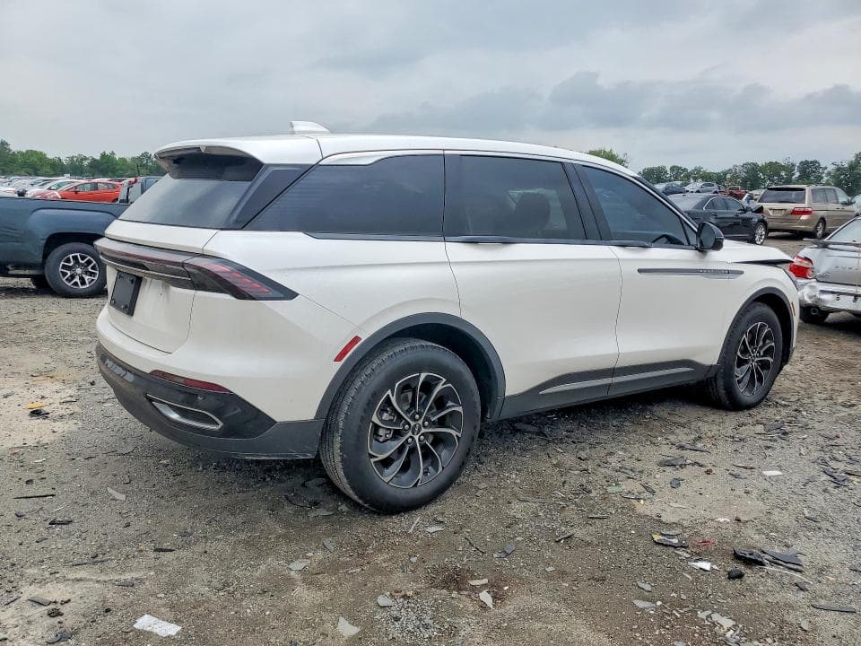2025 LINCOLN NAUTILUS PREMIERE 3