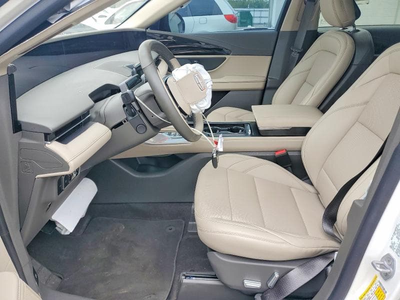 2025 LINCOLN NAUTILUS PREMIERE 7