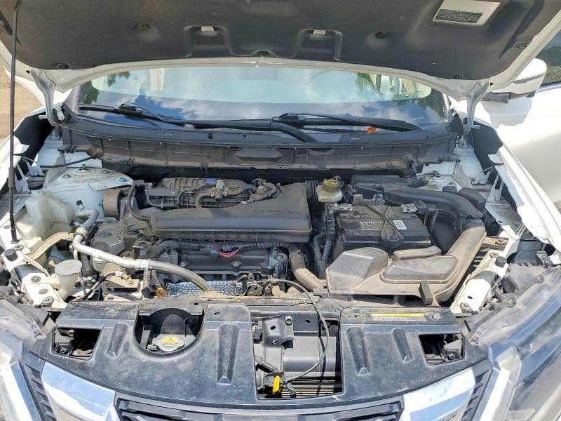 2018 NISSAN ROGUE SV 11