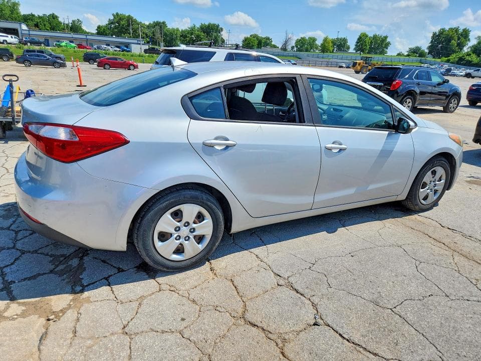 2016 KIA FORTE LX 3