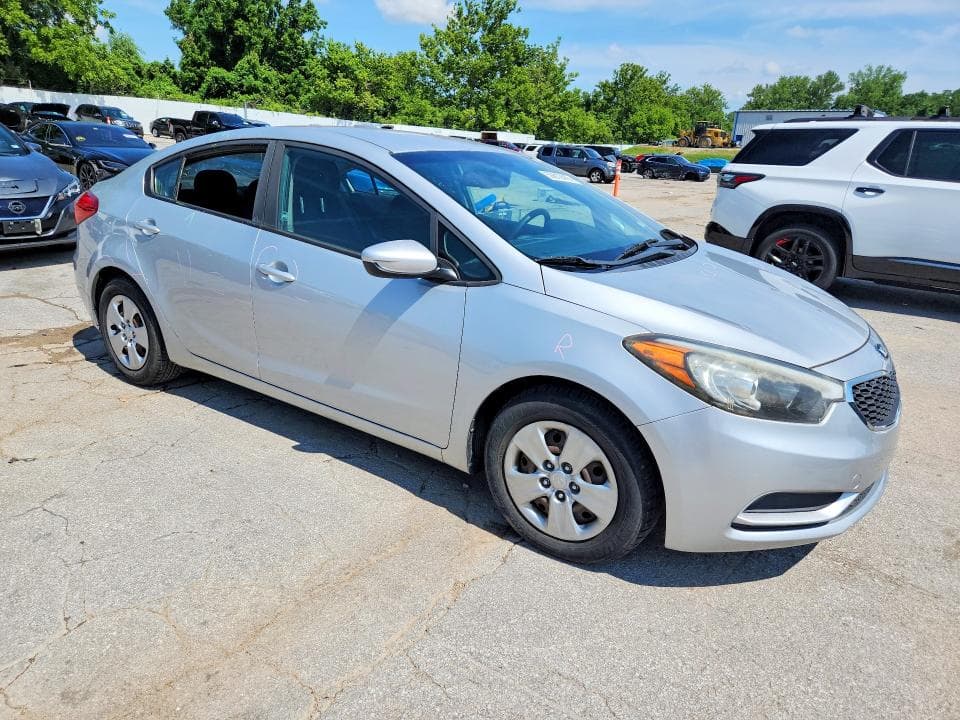 2016 KIA FORTE LX 4