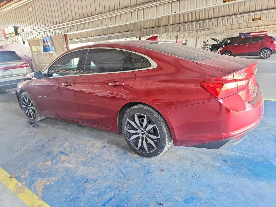 2017 CHEVROLET MALIBU LT 2