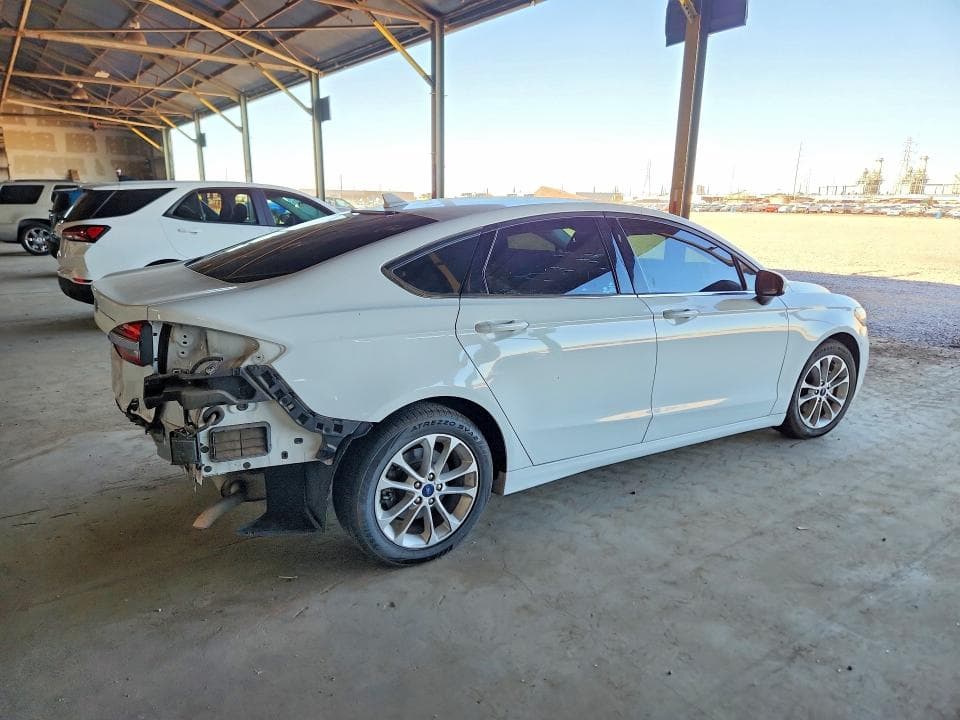 2020 FORD FUSION SE 3