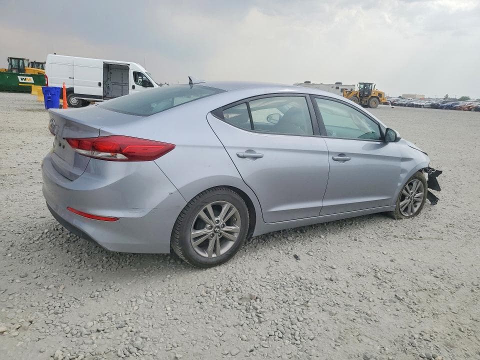 2017 HYUNDAI ELANTRA SE 3