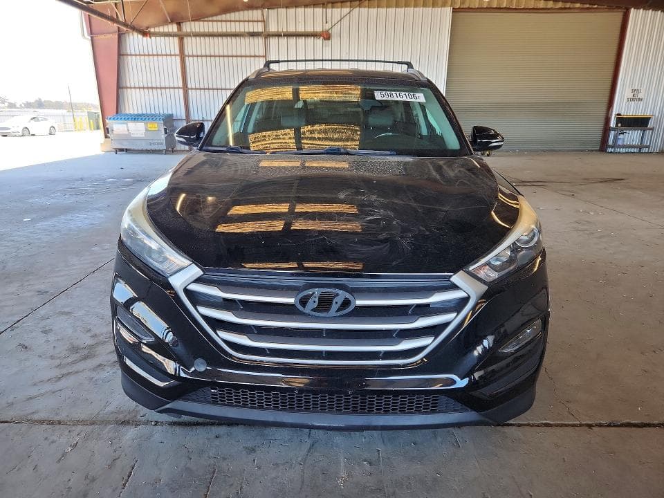 2017 HYUNDAI TUCSON SE PLUS 5