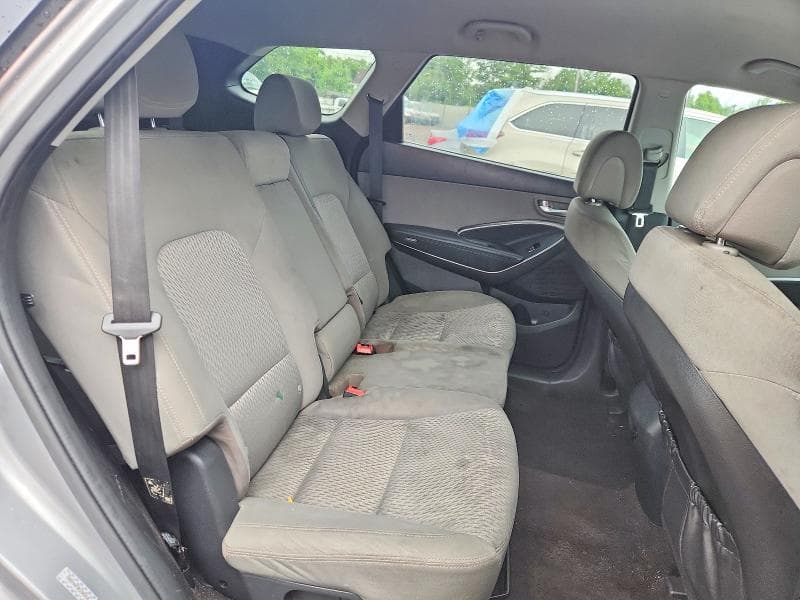 2019 HYUNDAI SANTA FE XL SE 11