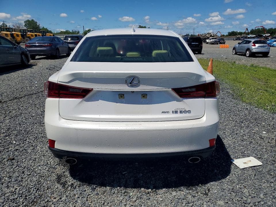 2016 LEXUS IS 300 6