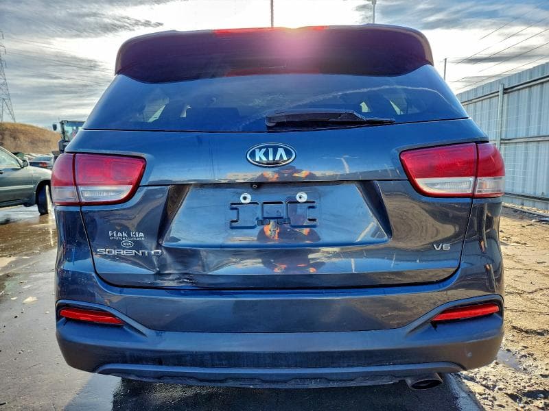 2017 KIA SORENTO LX 6
