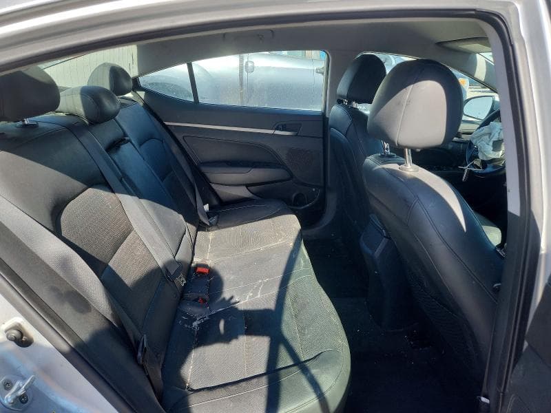 2017 HYUNDAI ELANTRA LIMITED 10