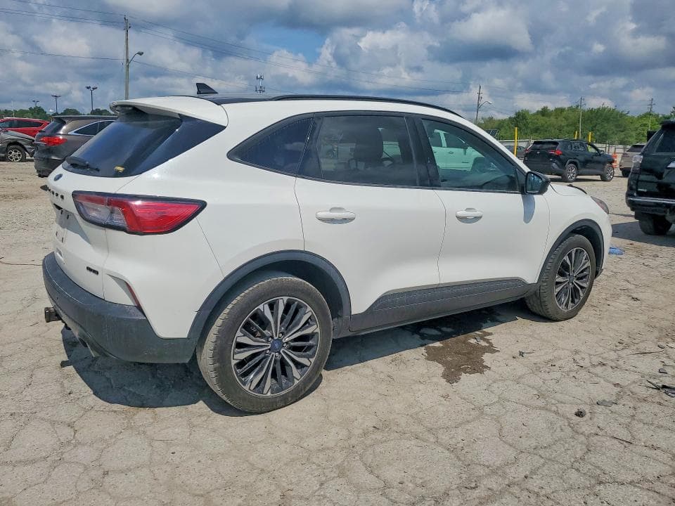 2022 FORD ESCAPE SEL 3