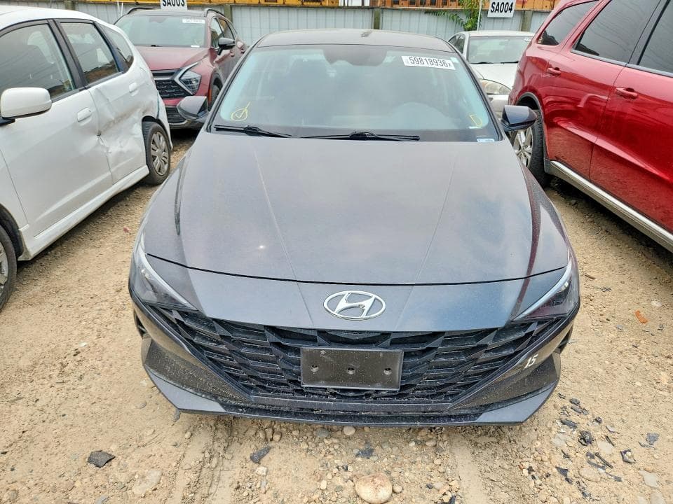 2022 HYUNDAI ELANTRA SEL 5