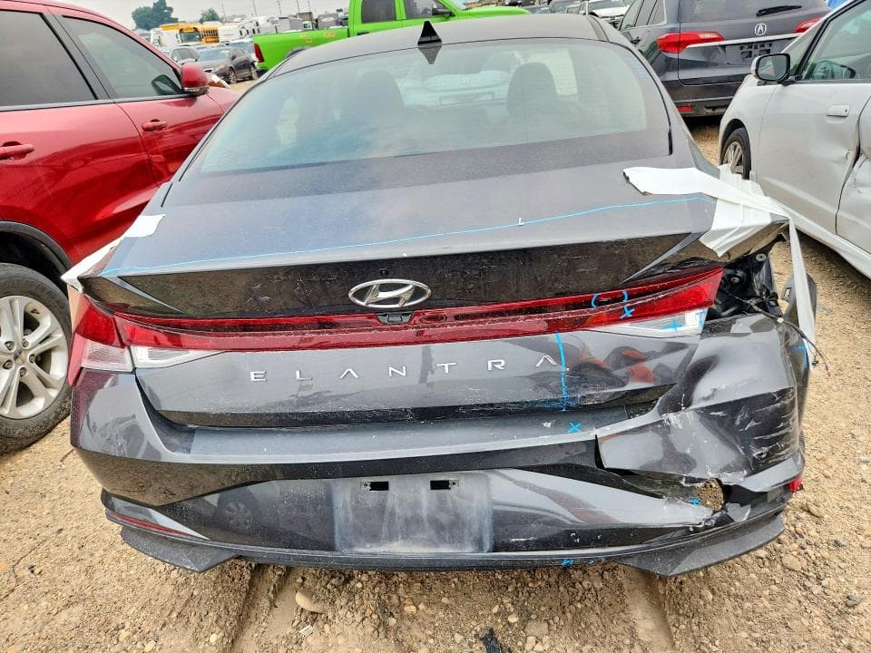 2022 HYUNDAI ELANTRA SEL 6