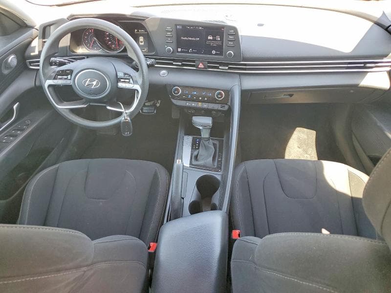 2022 HYUNDAI ELANTRA SEL 8