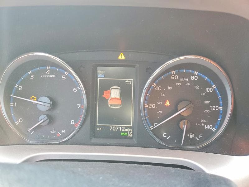2018 TOYOTA RAV4 LIMITED 9