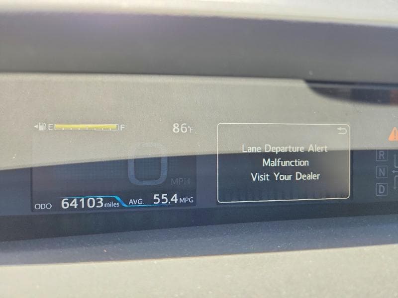 2020 TOYOTA PRIUS L ECO 9